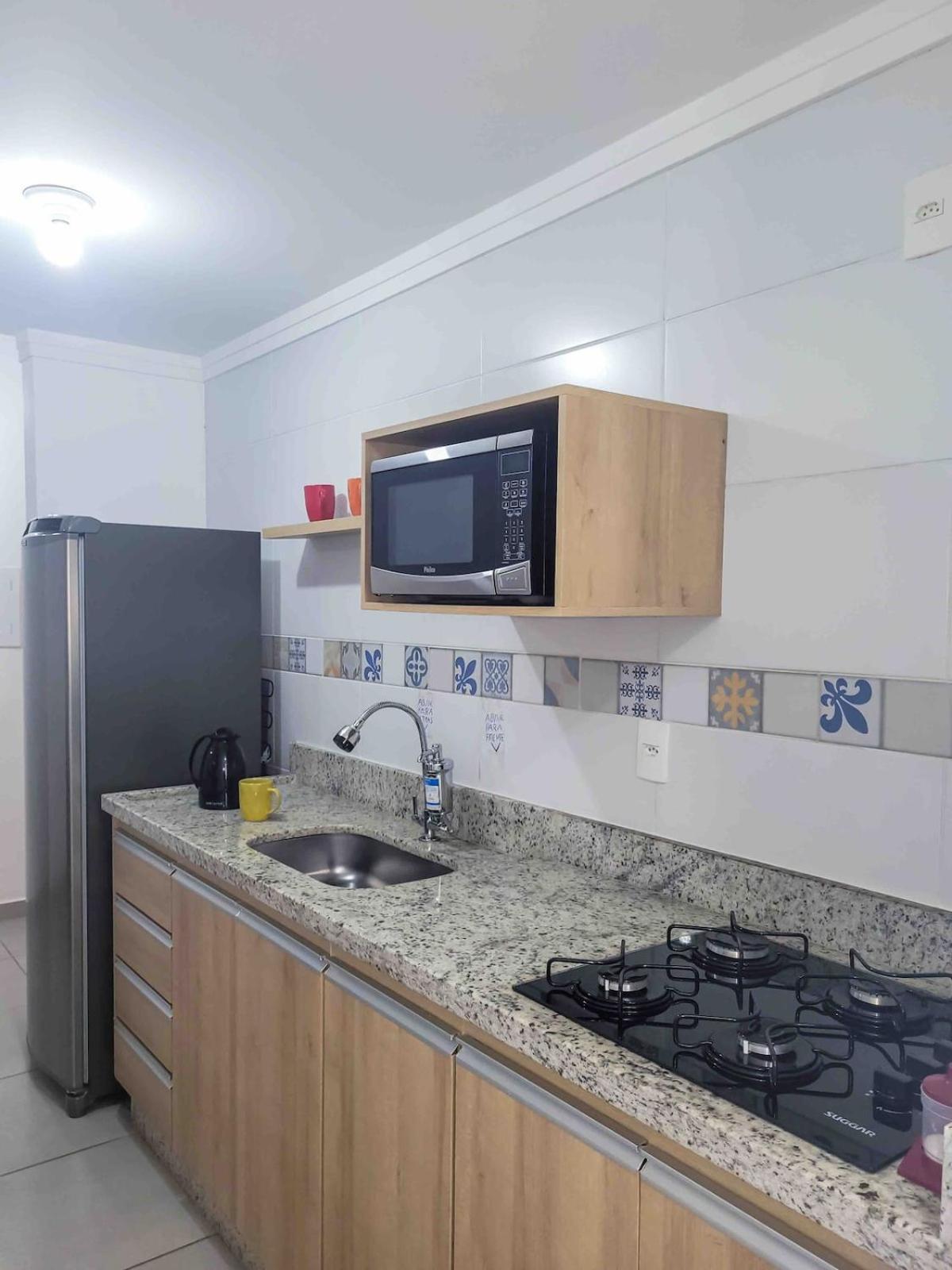 Bem No Centro, Cozinha Completa, Varanda E Garagem Poços de Caldas Exterior foto
